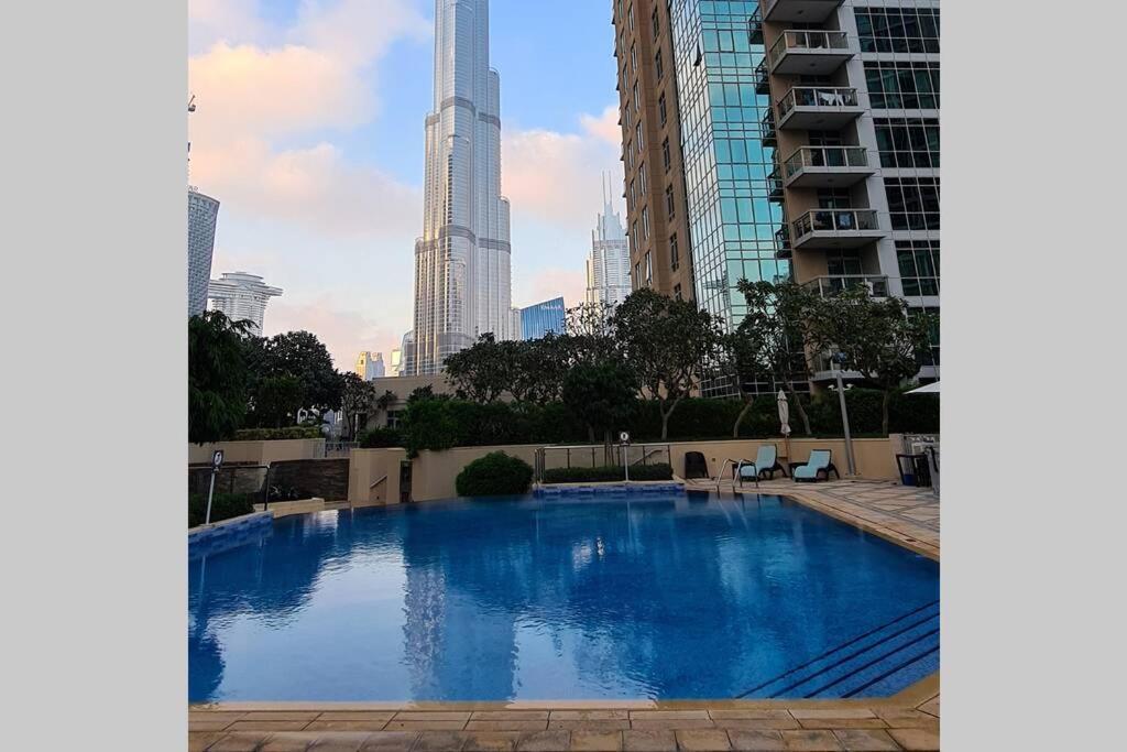 First Class 2Br With Full Burj Khalifa And Fountain View Dubaj Kültér fotó